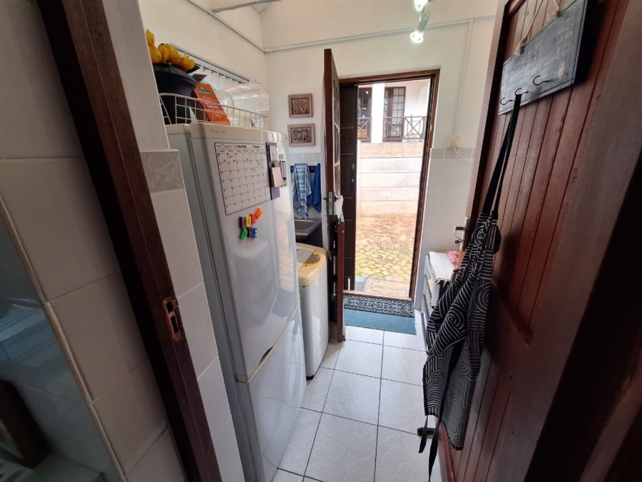 4 Bedroom Property for Sale in Hartenbos Heuwels Western Cape